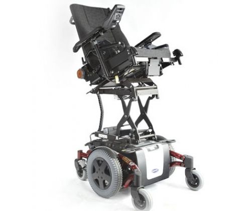 Кресло-коляска для инвалидов с электроприводом Invacare TDX