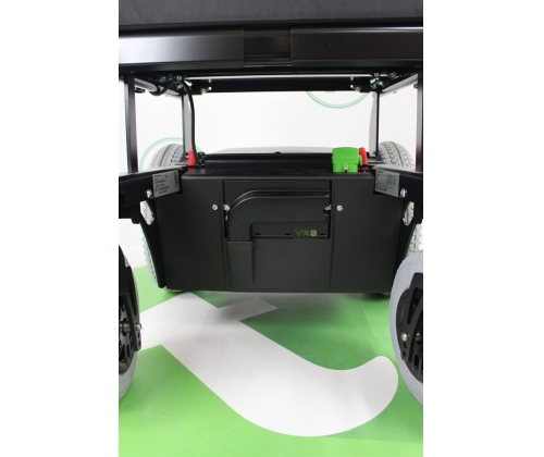 Кресло-коляска для инвалидов с электроприводом Otto Bock B-400